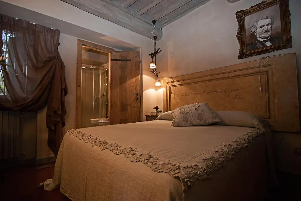 Holiday Home Porta Alla Fonte Massa e Cozzile Italy