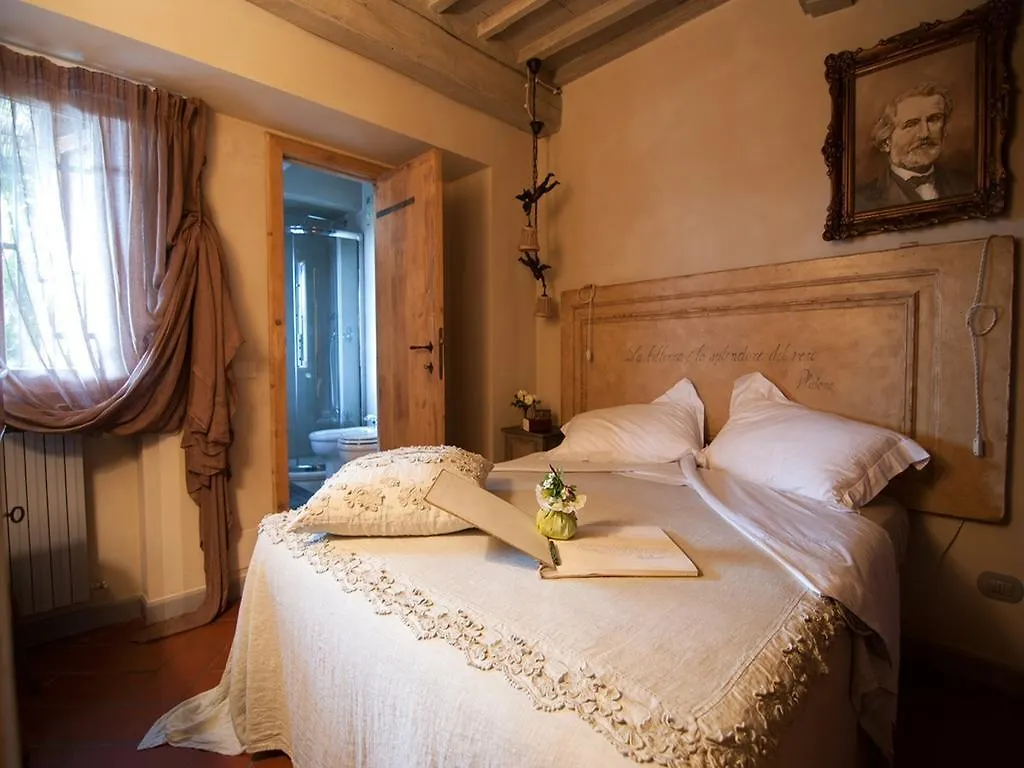 Holiday Home Porta Alla Fonte Massa e Cozzile