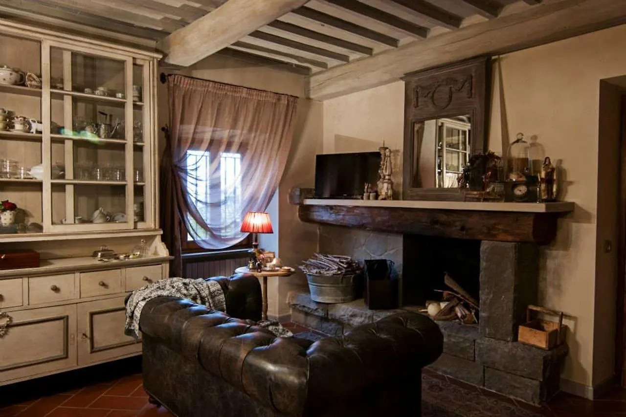 Holiday Home Porta Alla Fonte Massa e Cozzile
